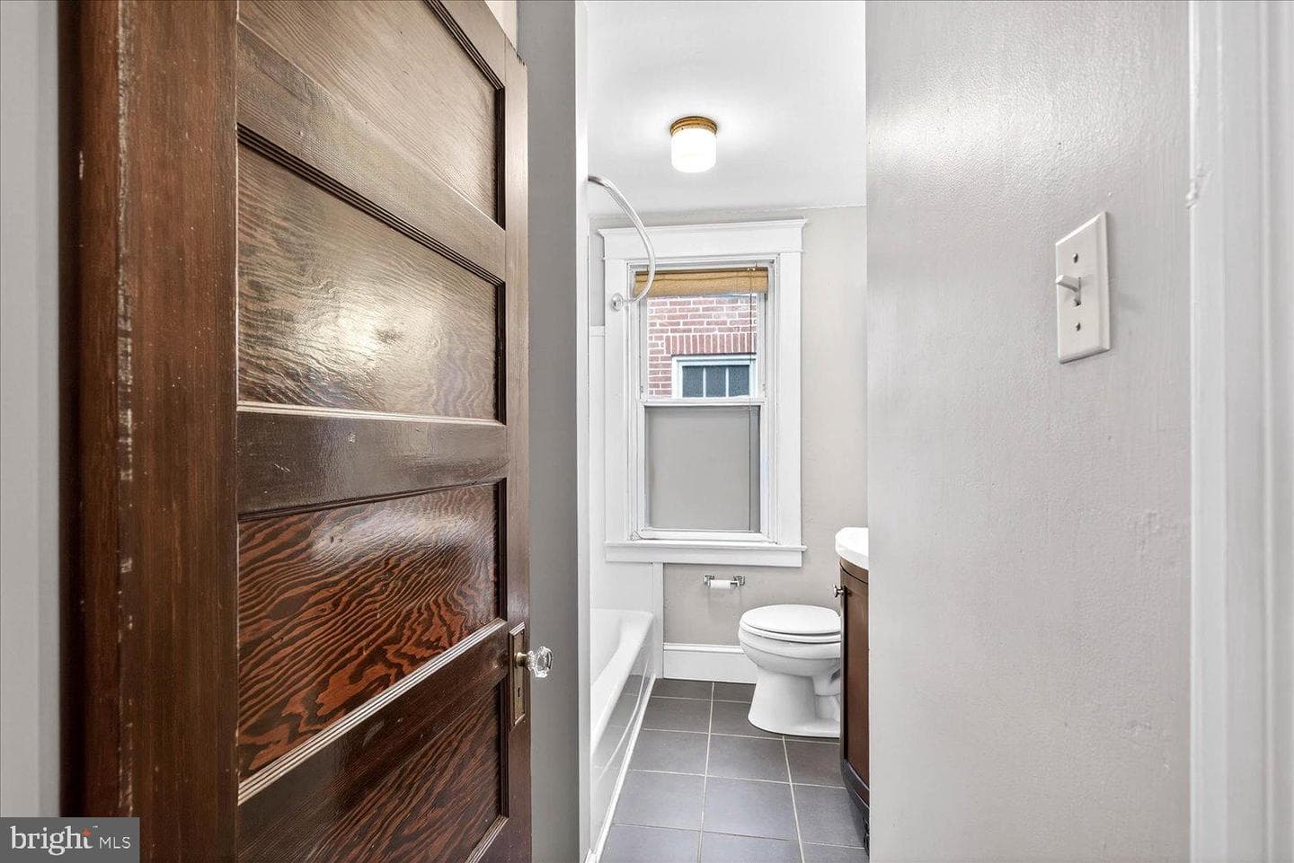 636 Hamilton Street photo 22
