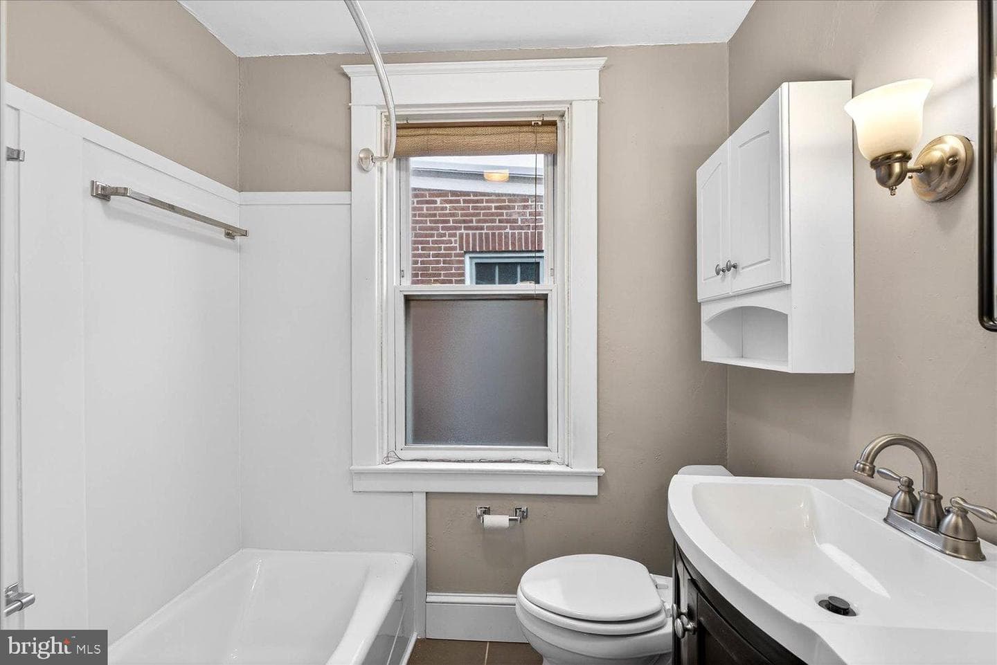 636 Hamilton Street photo 24