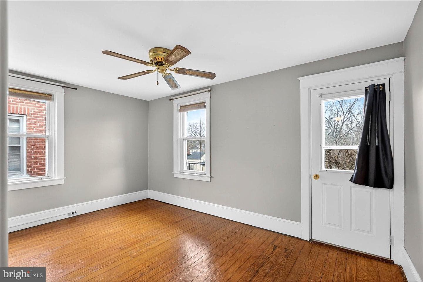 636 Hamilton Street photo 25