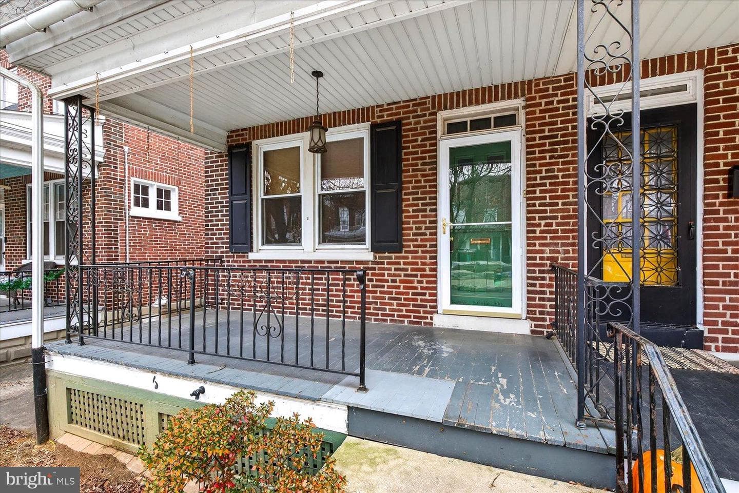 636 Hamilton Street photo 3