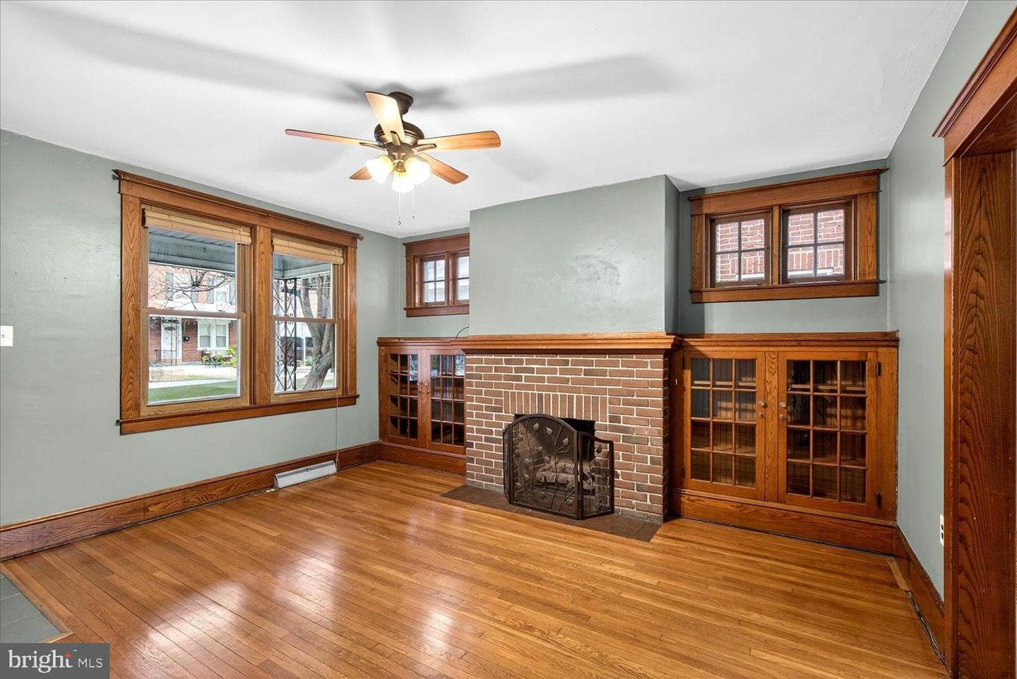 636 Hamilton Street photo 7