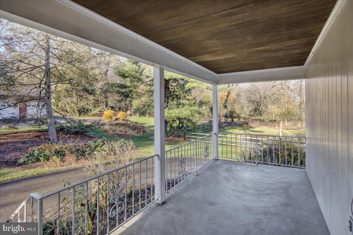 30 N Bausman Drive photo 11