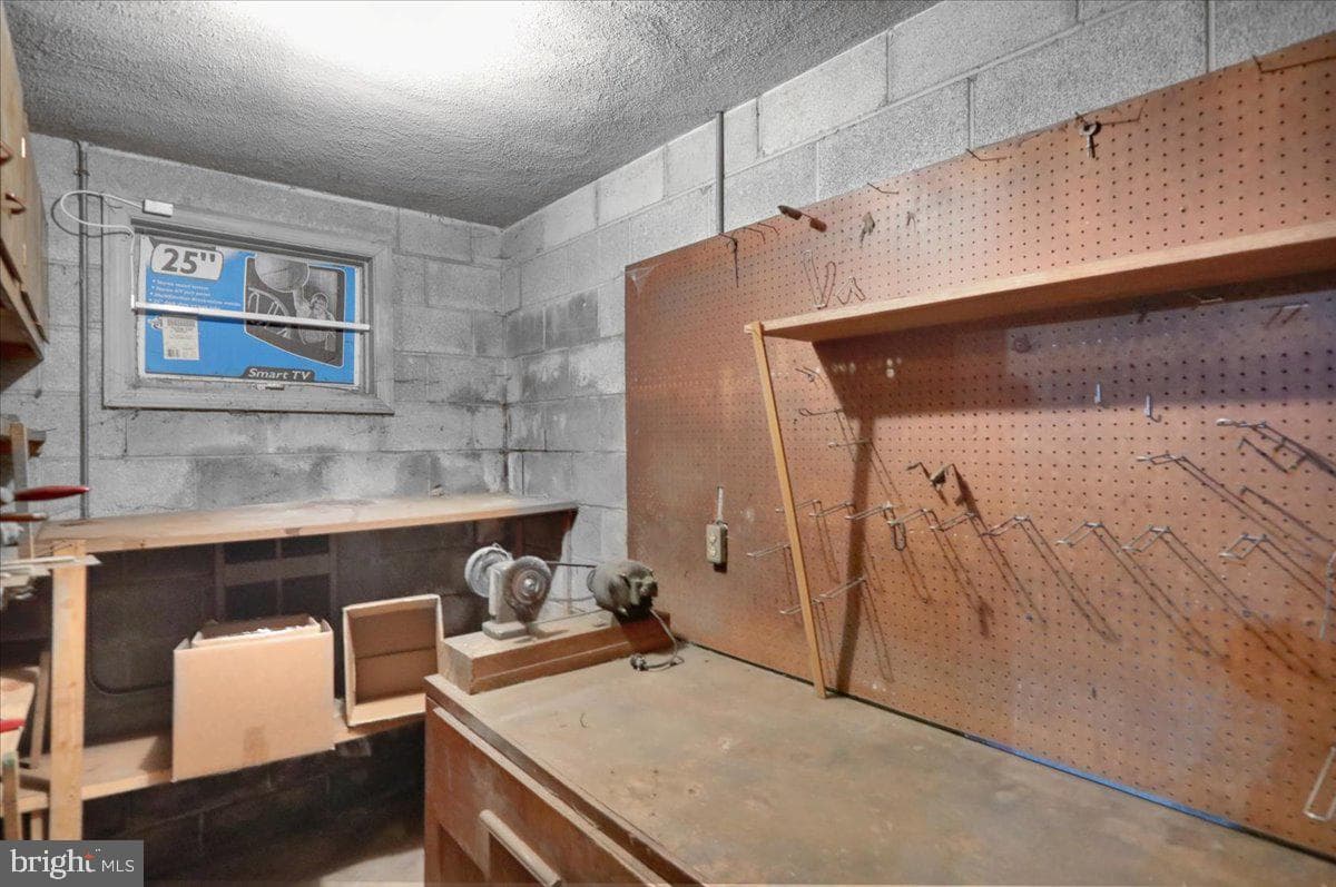30 N Bausman Drive photo 37