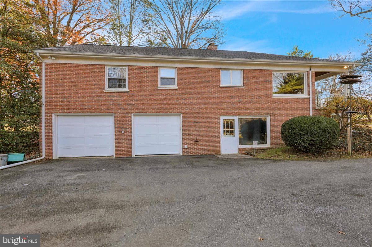 30 N Bausman Drive photo 43