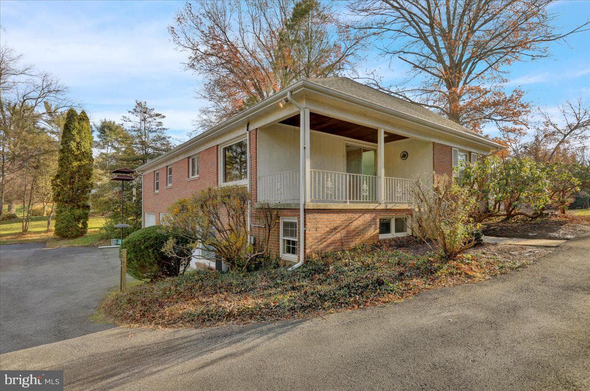 30 N Bausman Drive photo 5