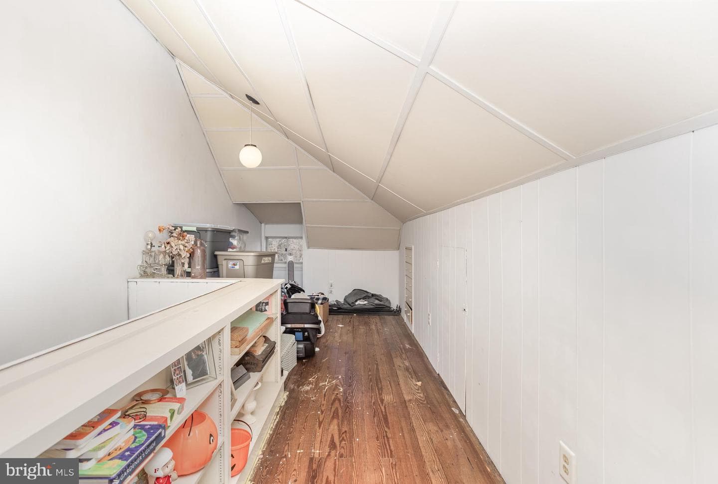 862 Pleasure Road photo 23