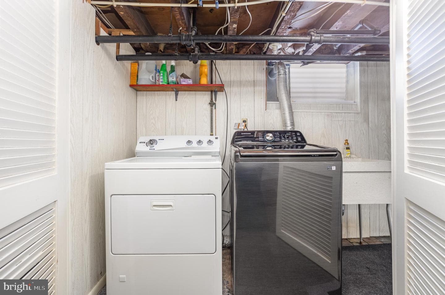 862 Pleasure Road photo 27