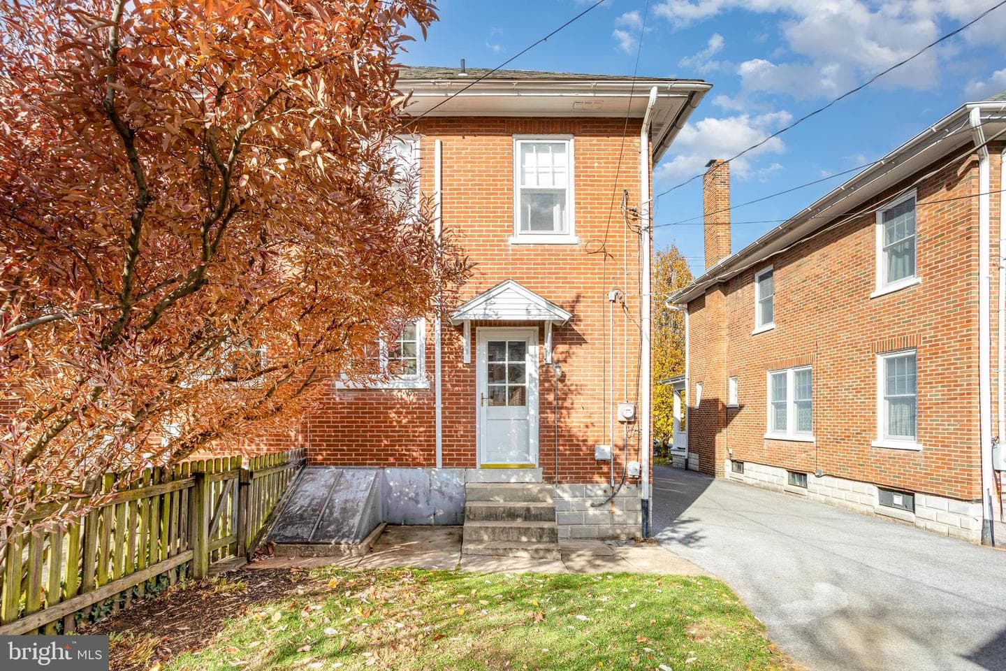 862 Pleasure Road photo 7