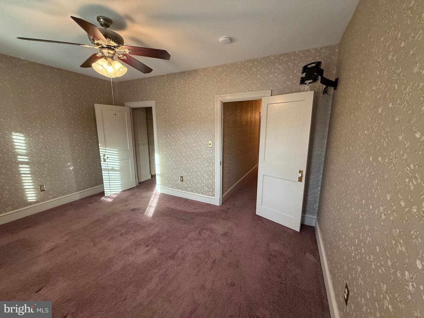 543 S Prince Street photo 14