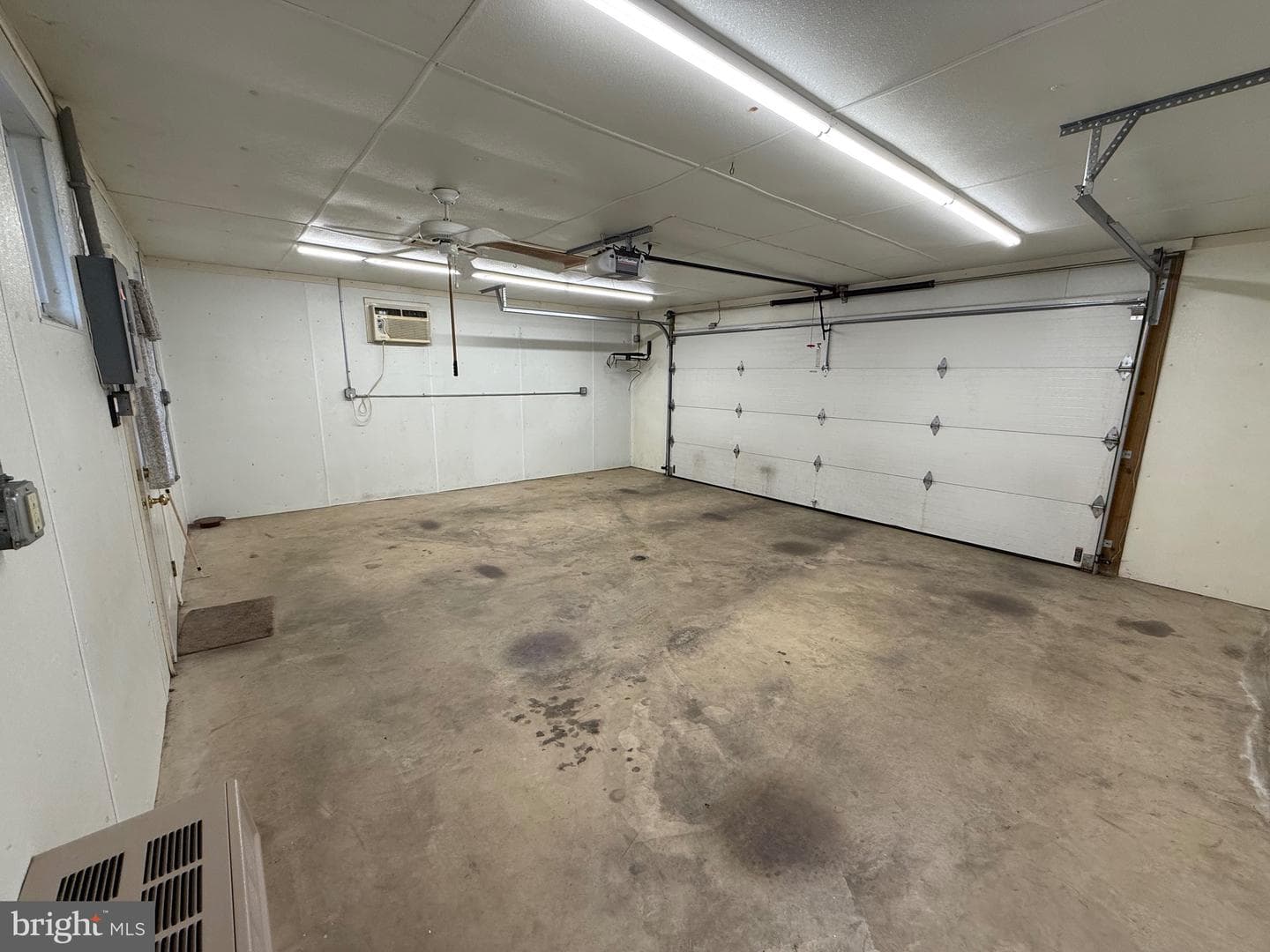 543 S Prince Street photo 20