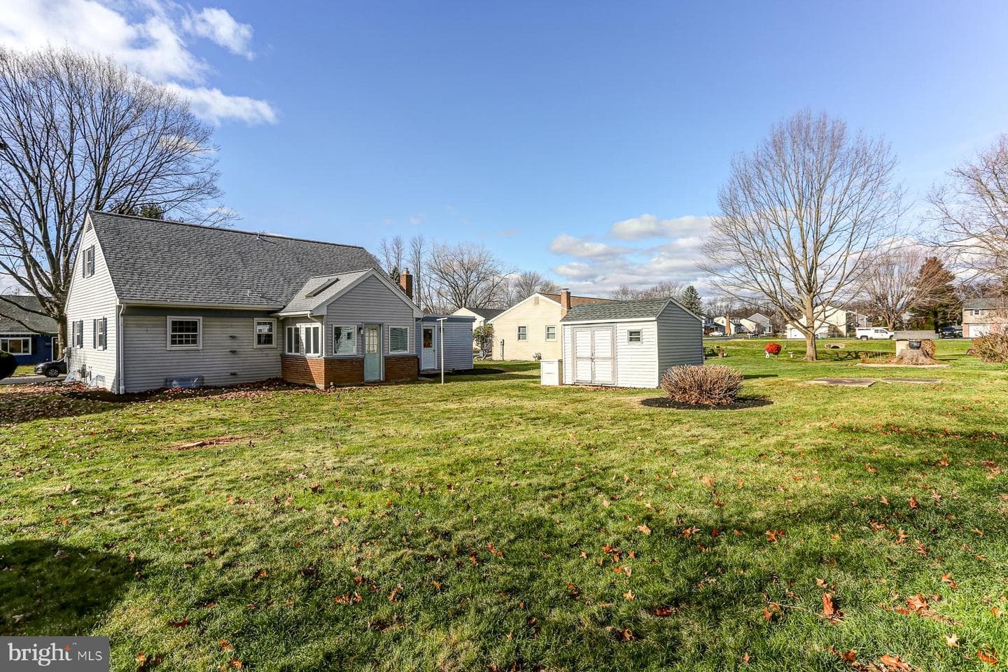 233 Cardinal Road photo 25