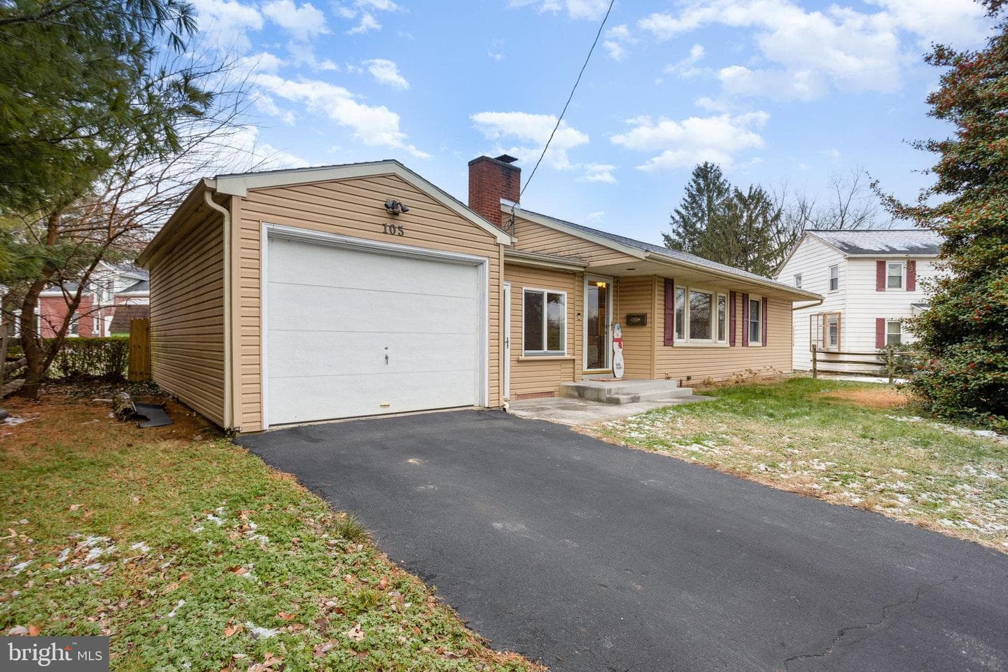 105 N Waterford Avenue photo 21
