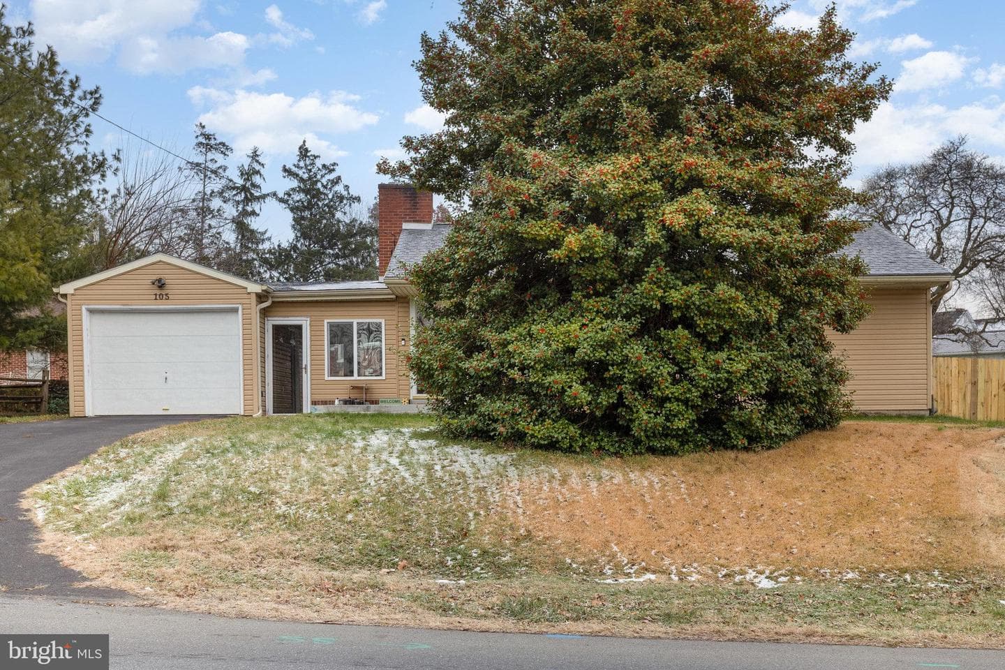 105 N Waterford Avenue photo 25