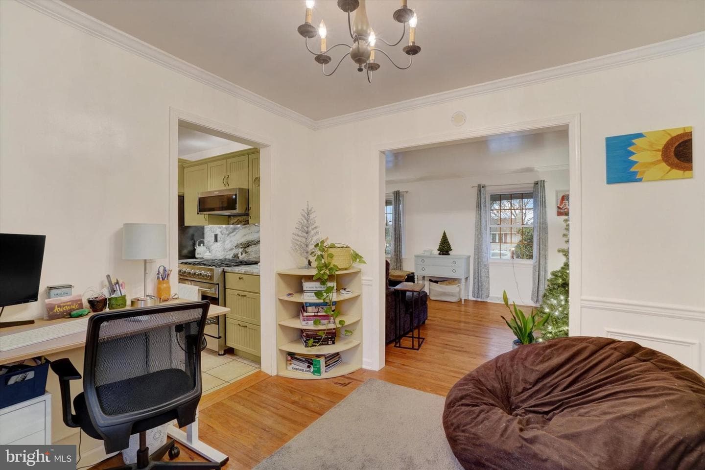 333 Ashford Drive photo 4