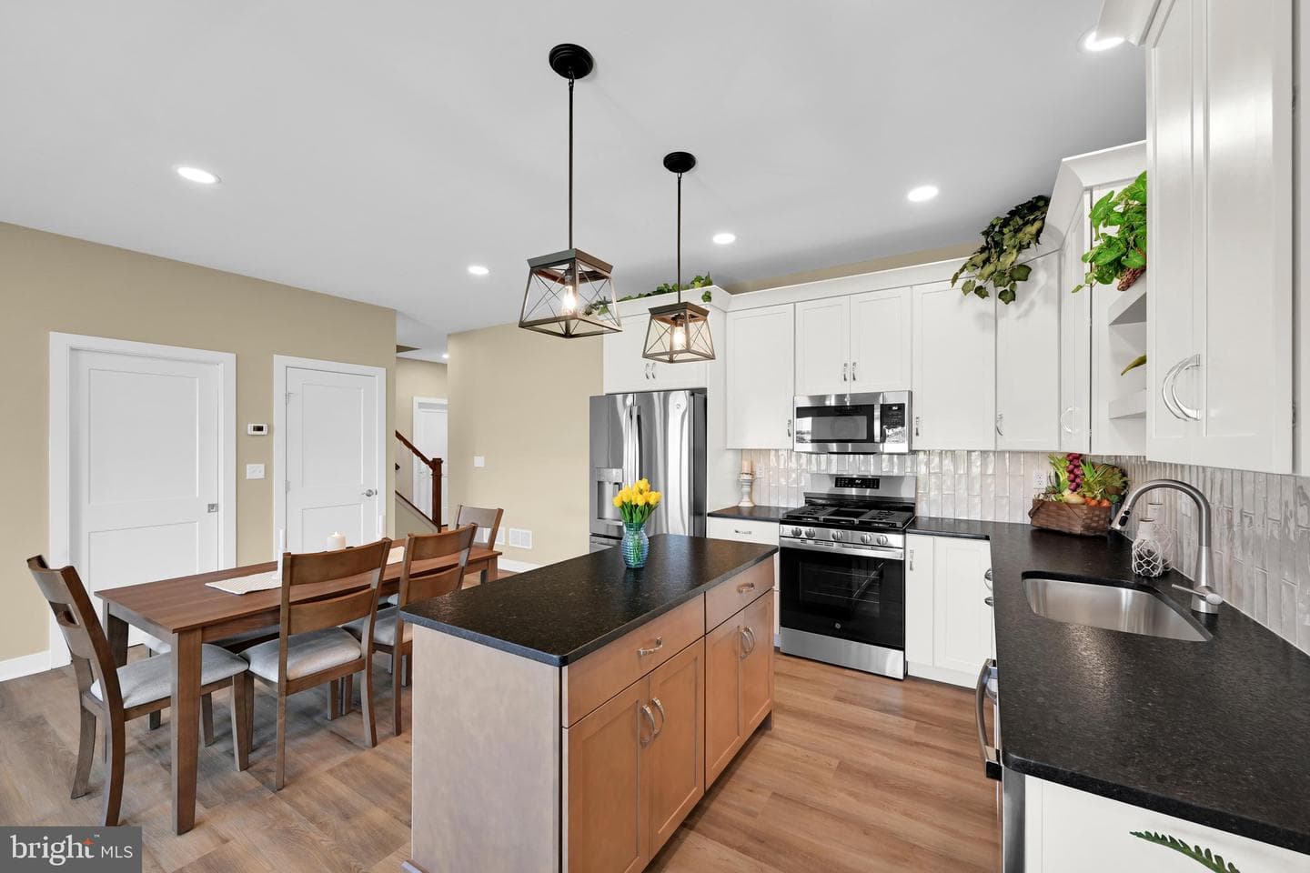 307 Ridgefield Drive photo 10