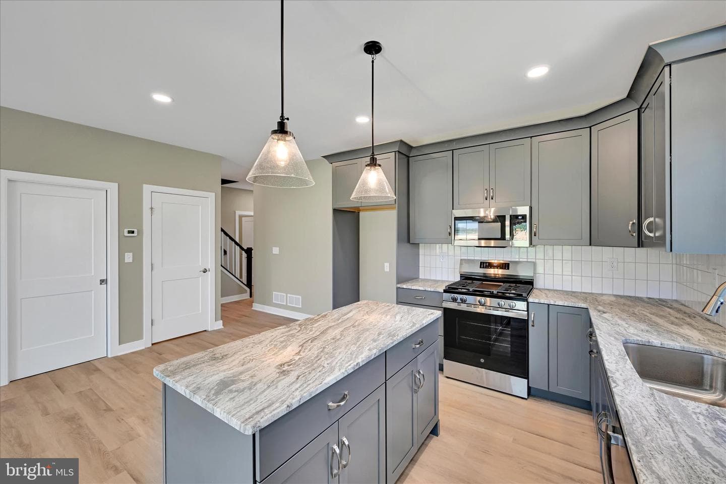 309 Ridgefield Drive photo 10