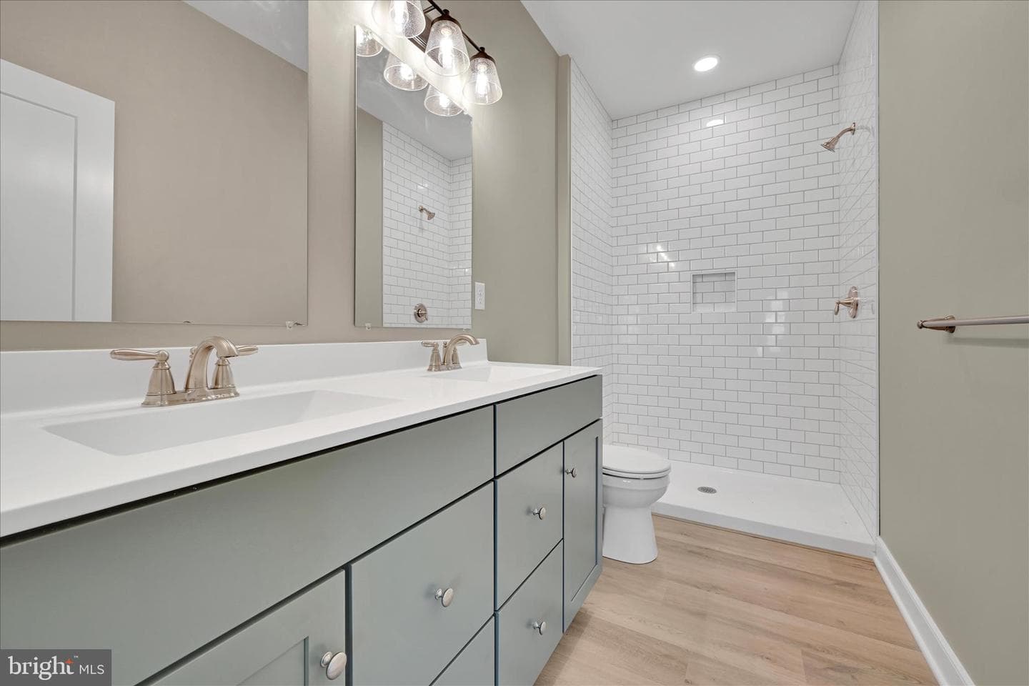 309 Ridgefield Drive photo 14