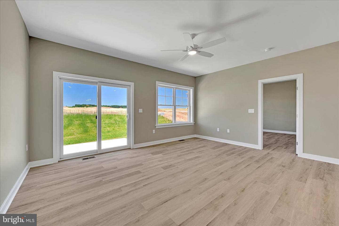 309 Ridgefield Drive photo 6
