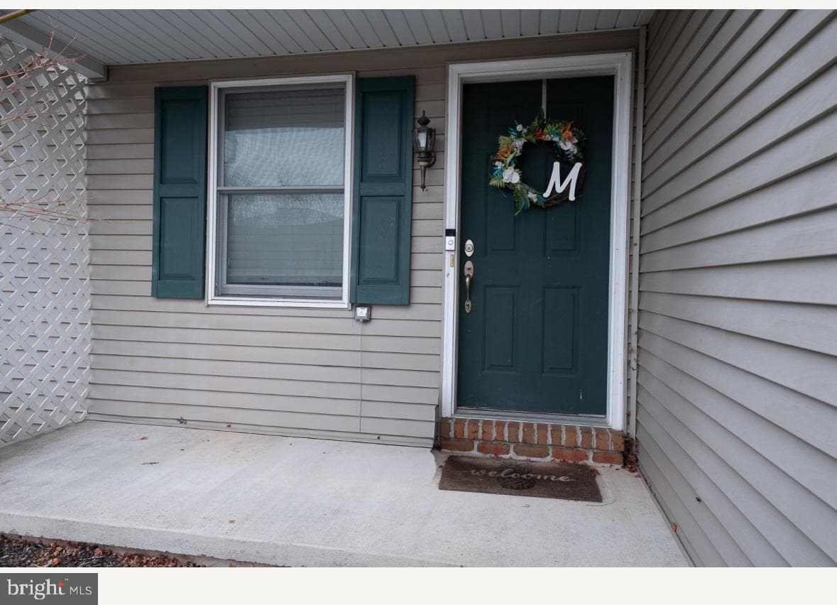 14 Parkview Drive photo 3