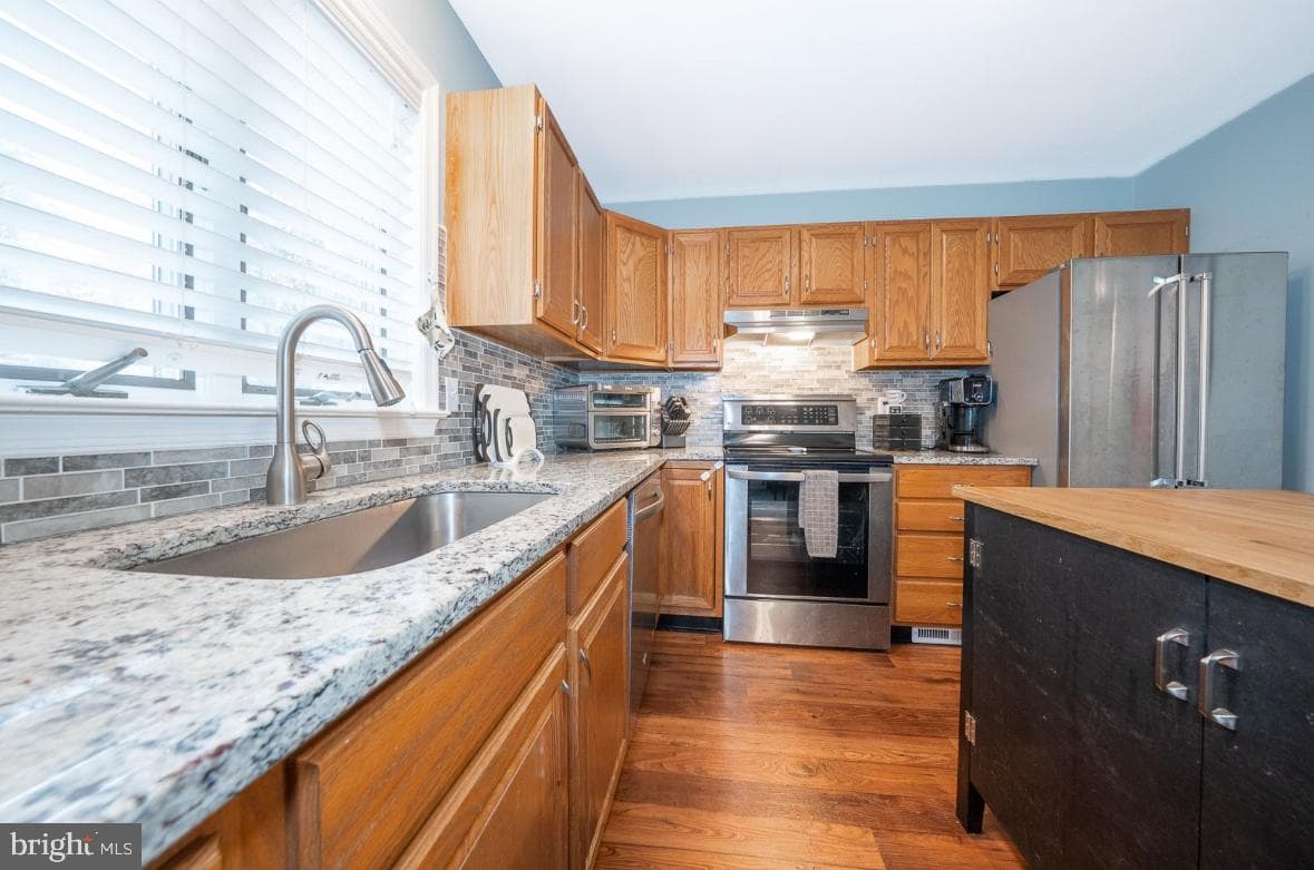 14 Parkview Drive photo 9