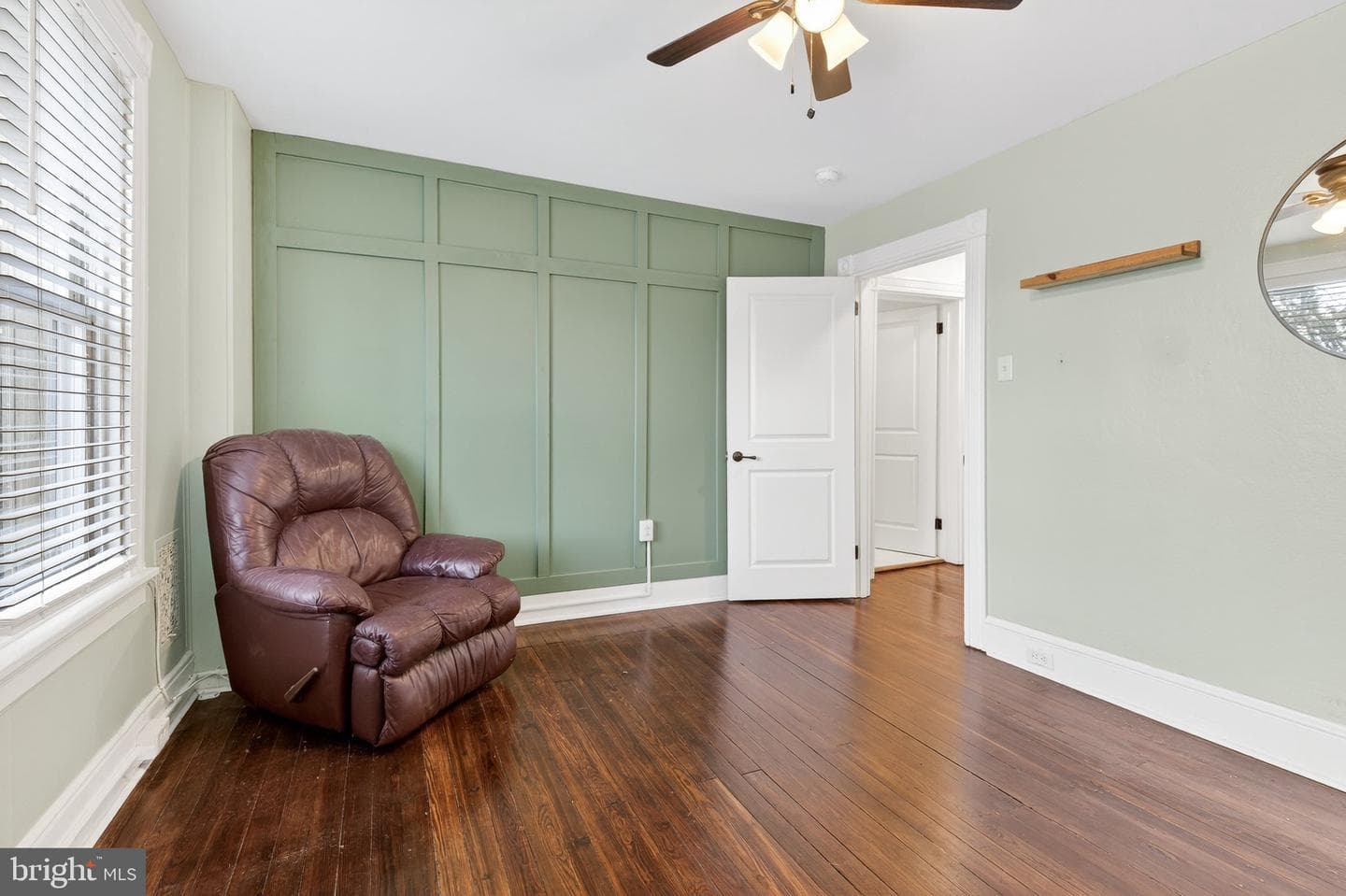 37 N Mary Street photo 20