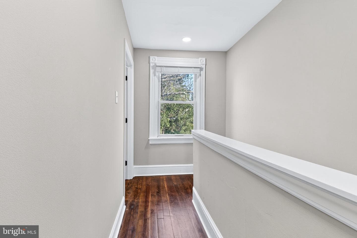 37 N Mary Street photo 29