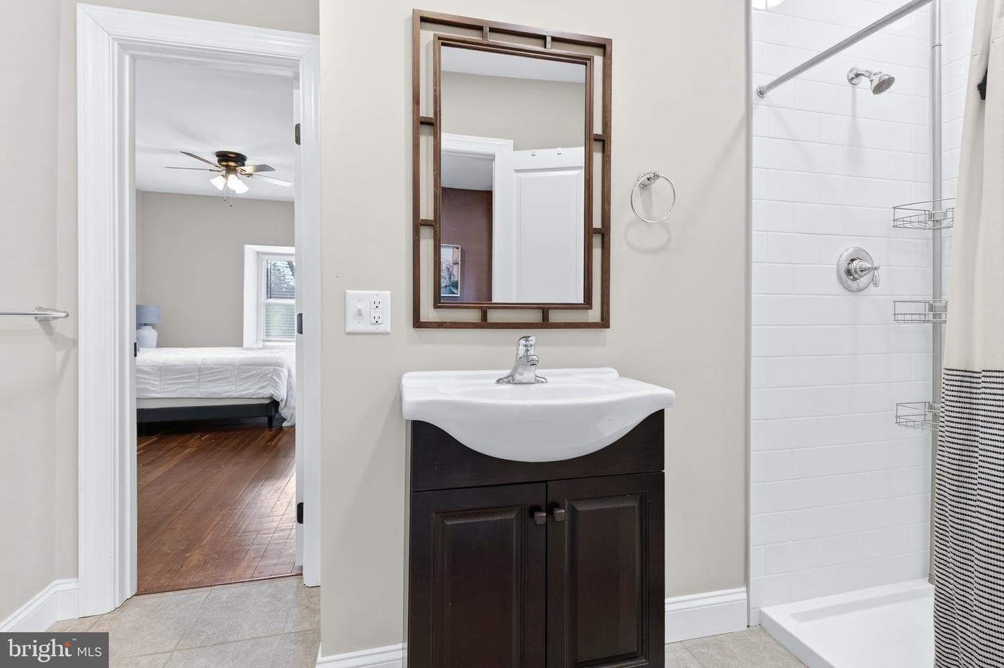 37 N Mary Street photo 32