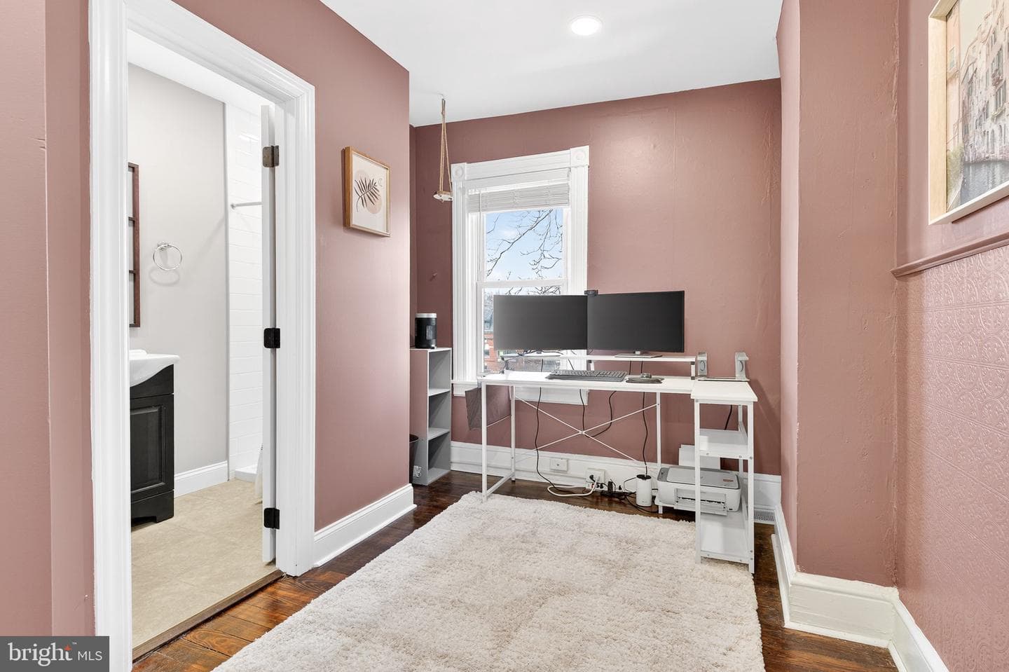 37 N Mary Street photo 34