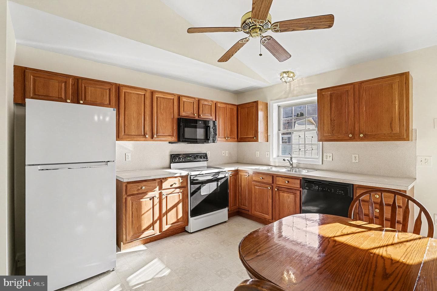 3954 Laurel Run photo 11