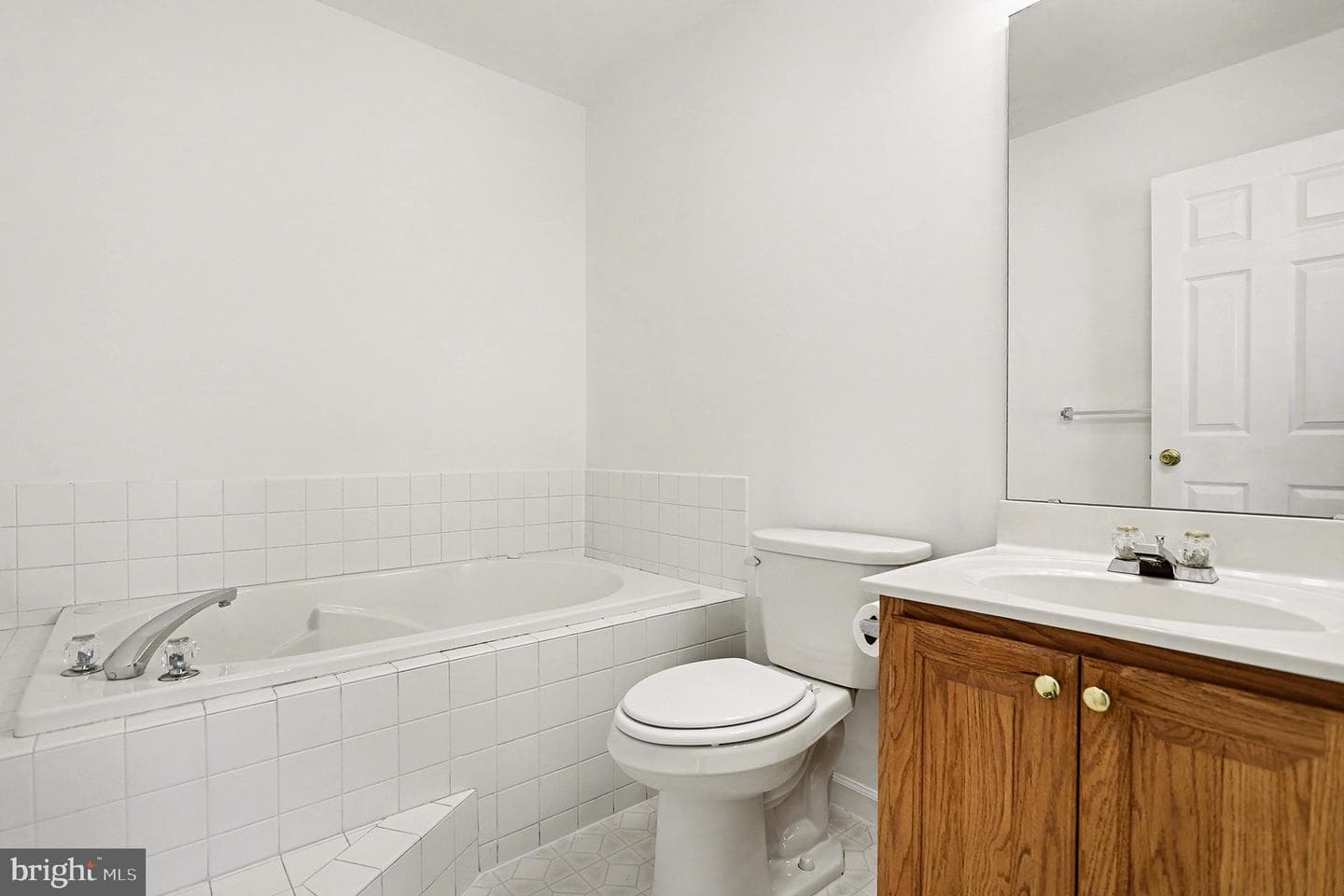 3954 Laurel Run photo 16