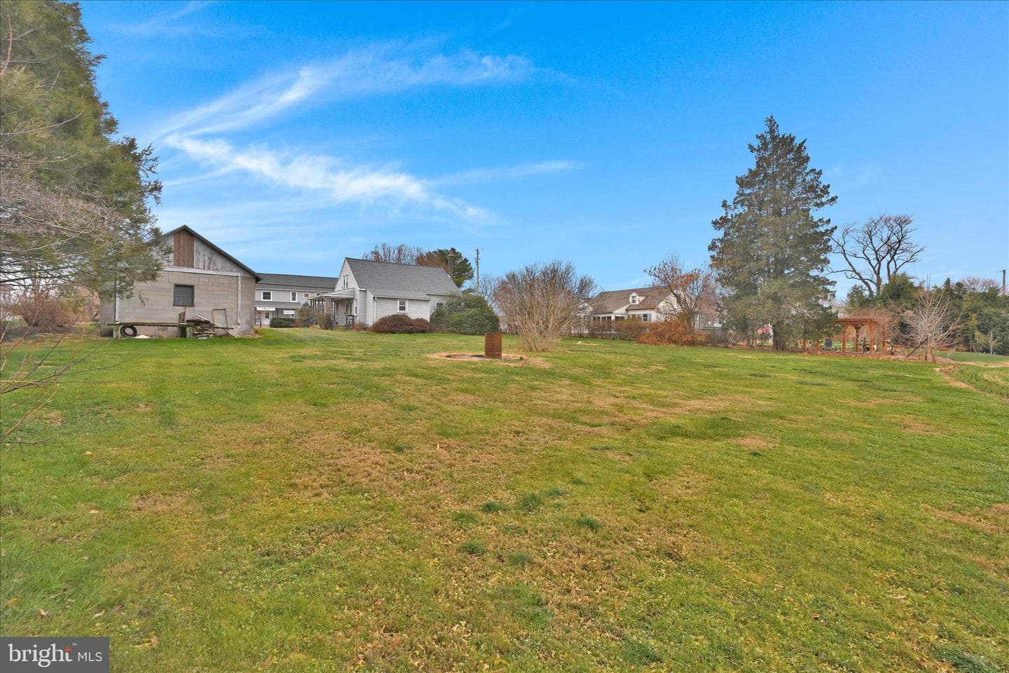 1211 River Road photo 31