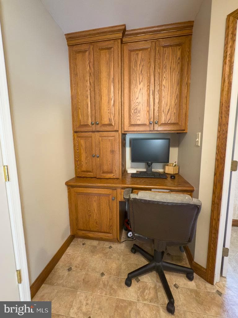 1682 Reading Road photo 8