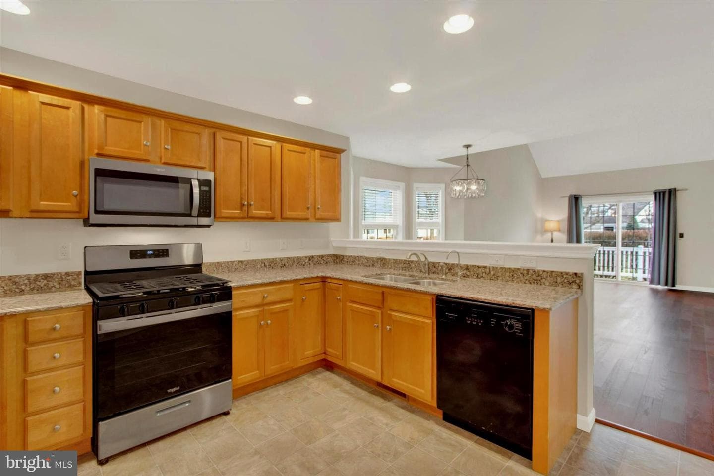 606 Brentwood Drive photo 6