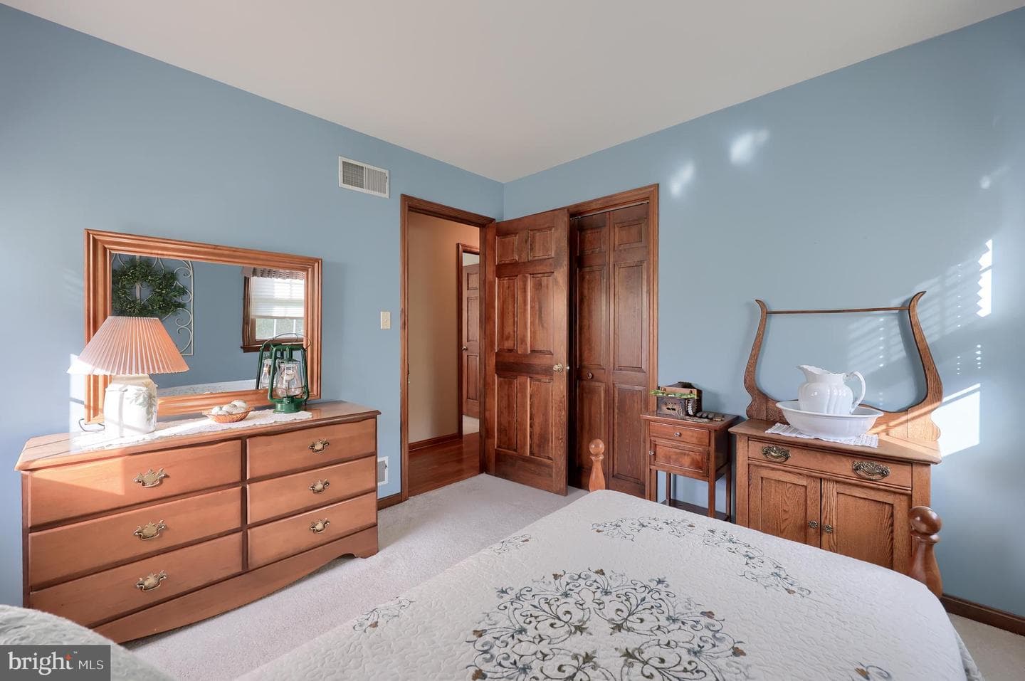 10 Carriage Drive photo 16