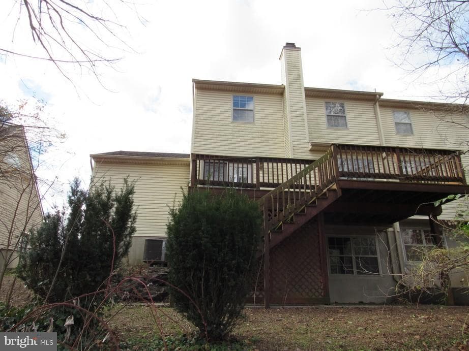 65 Mill Pond Drive photo 2