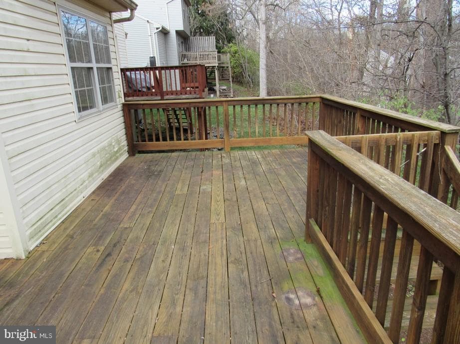65 Mill Pond Drive photo 4