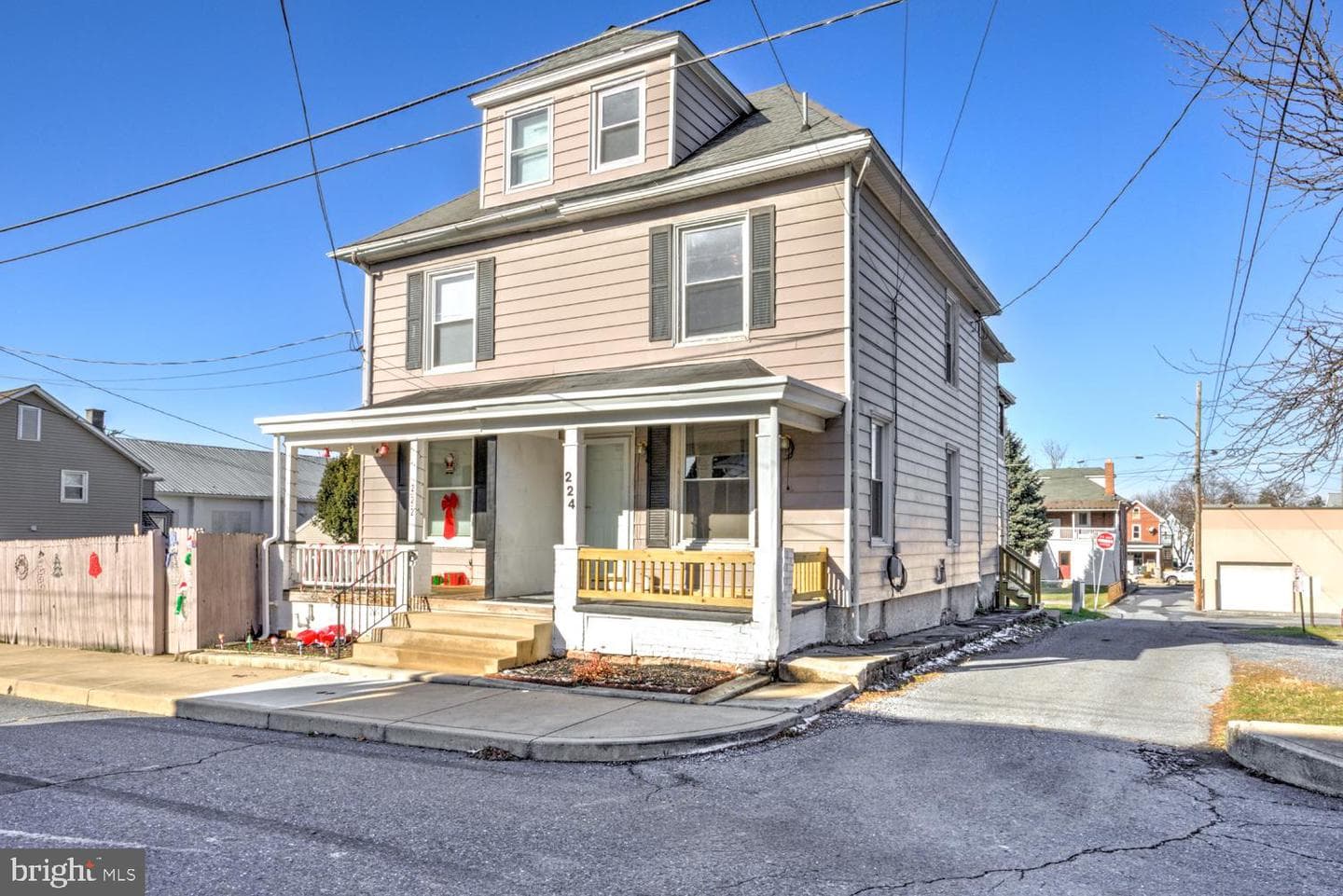224 Cherry Street photo 2