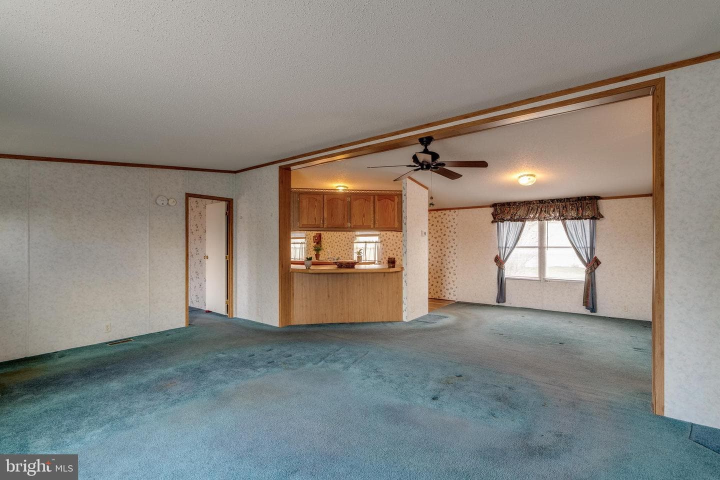 4 Hearth Drive photo 11
