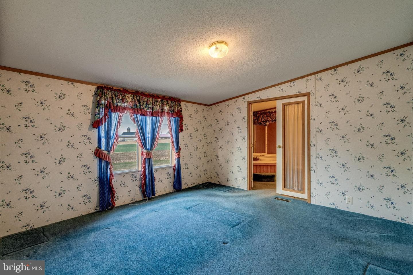 4 Hearth Drive photo 22