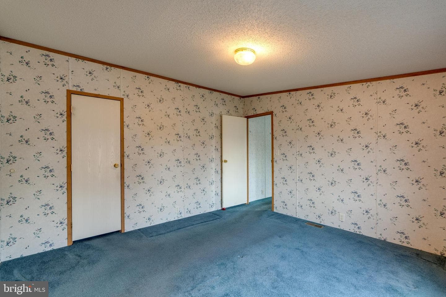 4 Hearth Drive photo 24