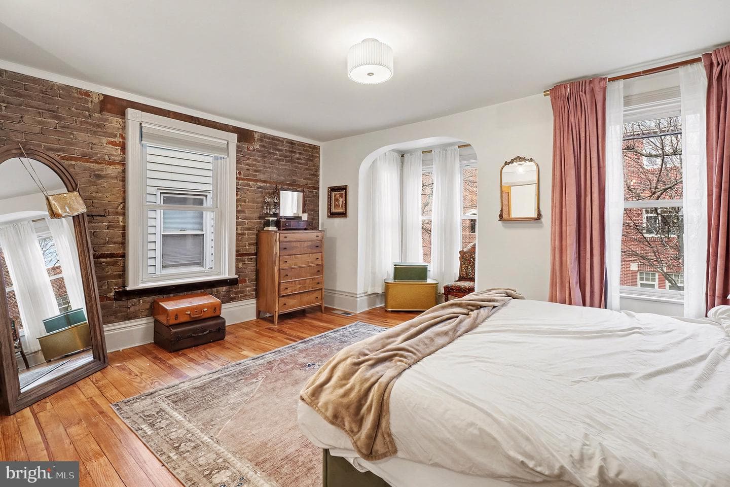 24 E Orange Street photo 22