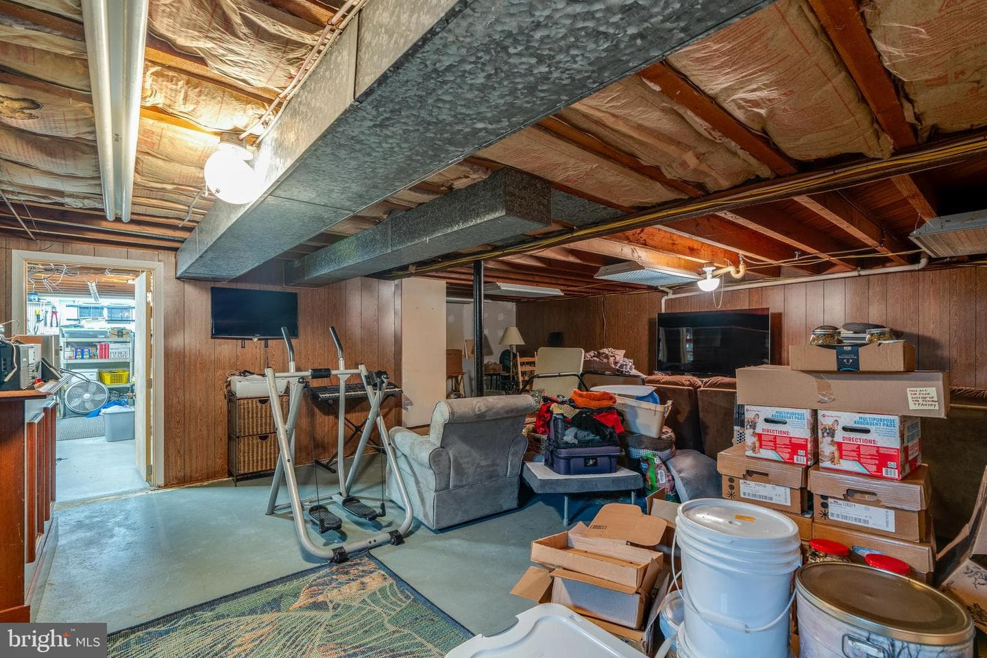 141 E Lincoln Avenue photo 34