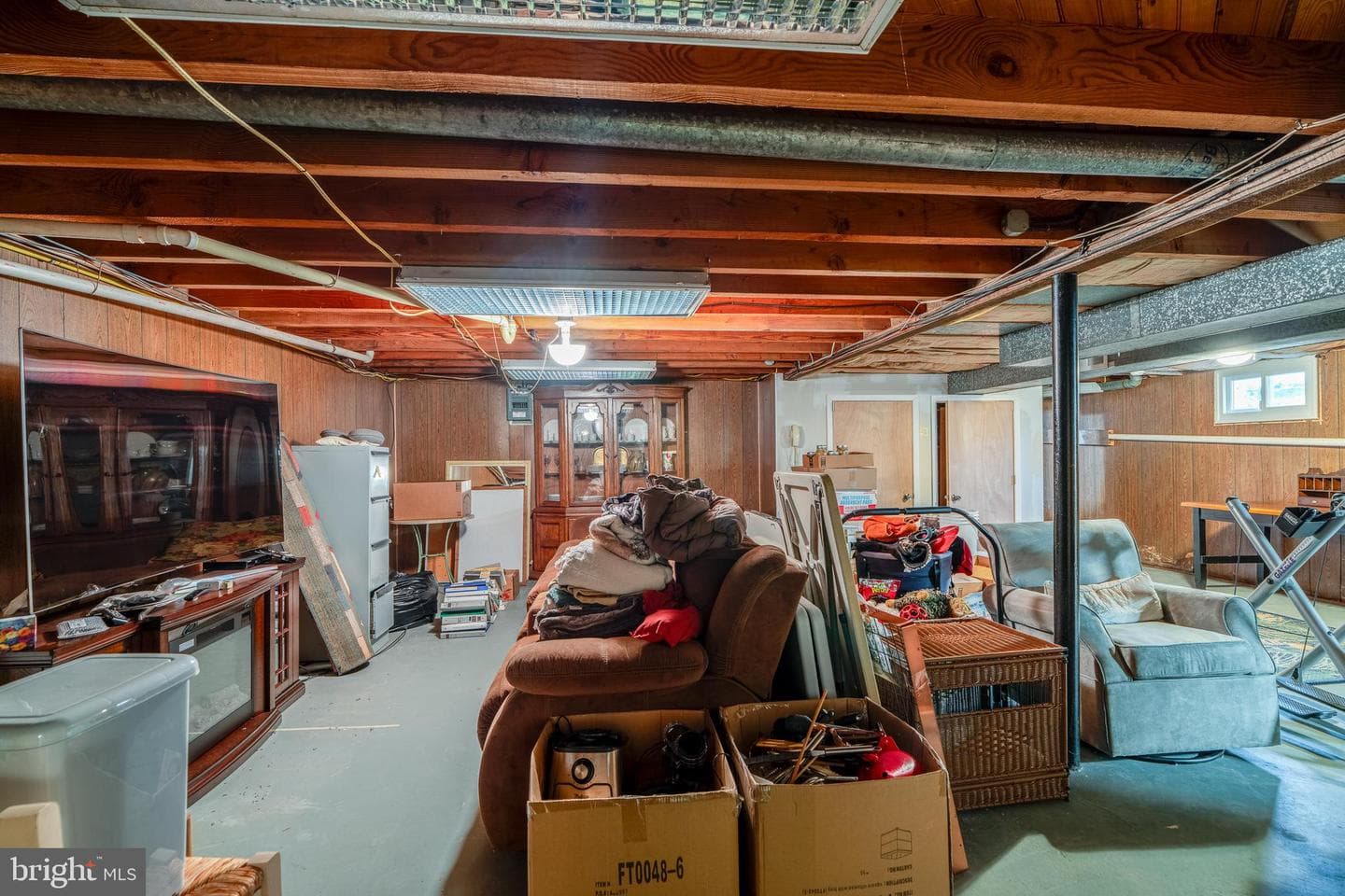 141 E Lincoln Avenue photo 35