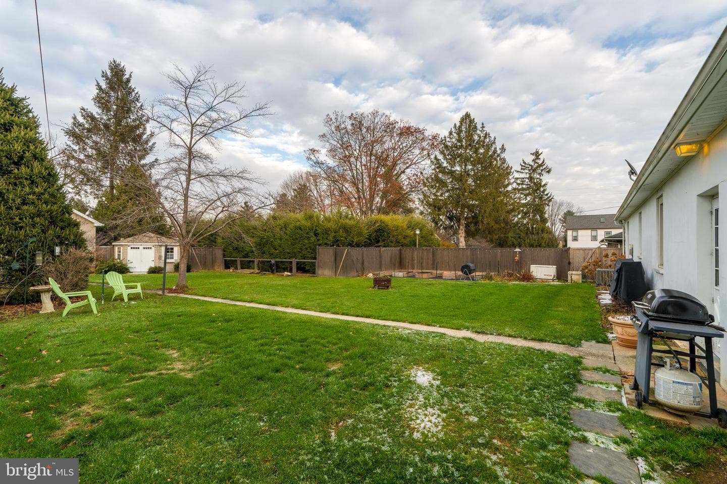 141 E Lincoln Avenue photo 6