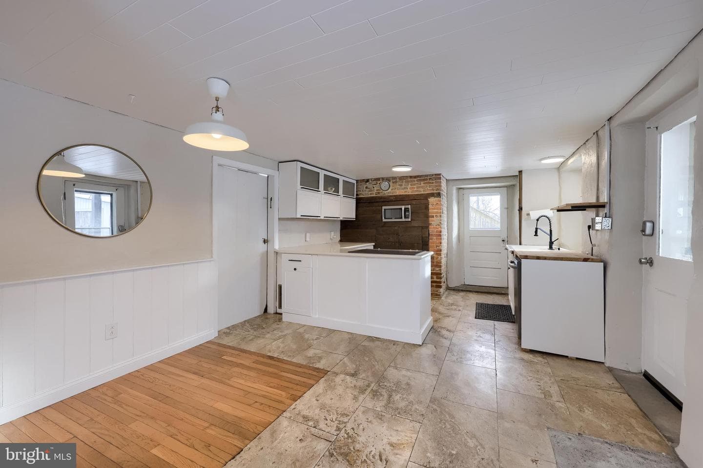 561 Marticville Road photo 9