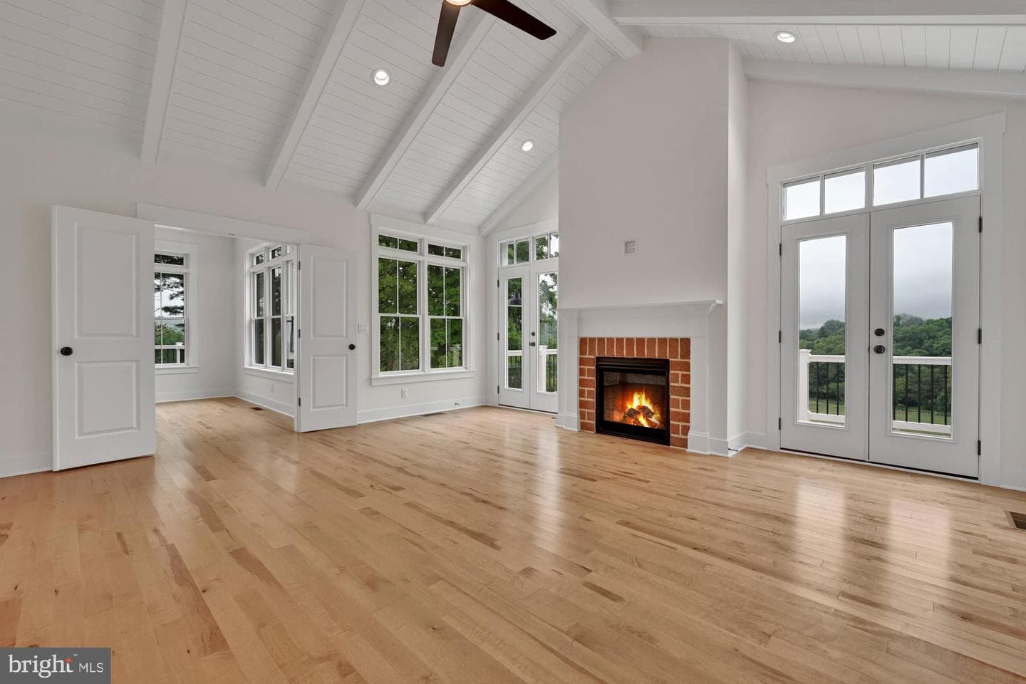 70 Long Lane photo 12