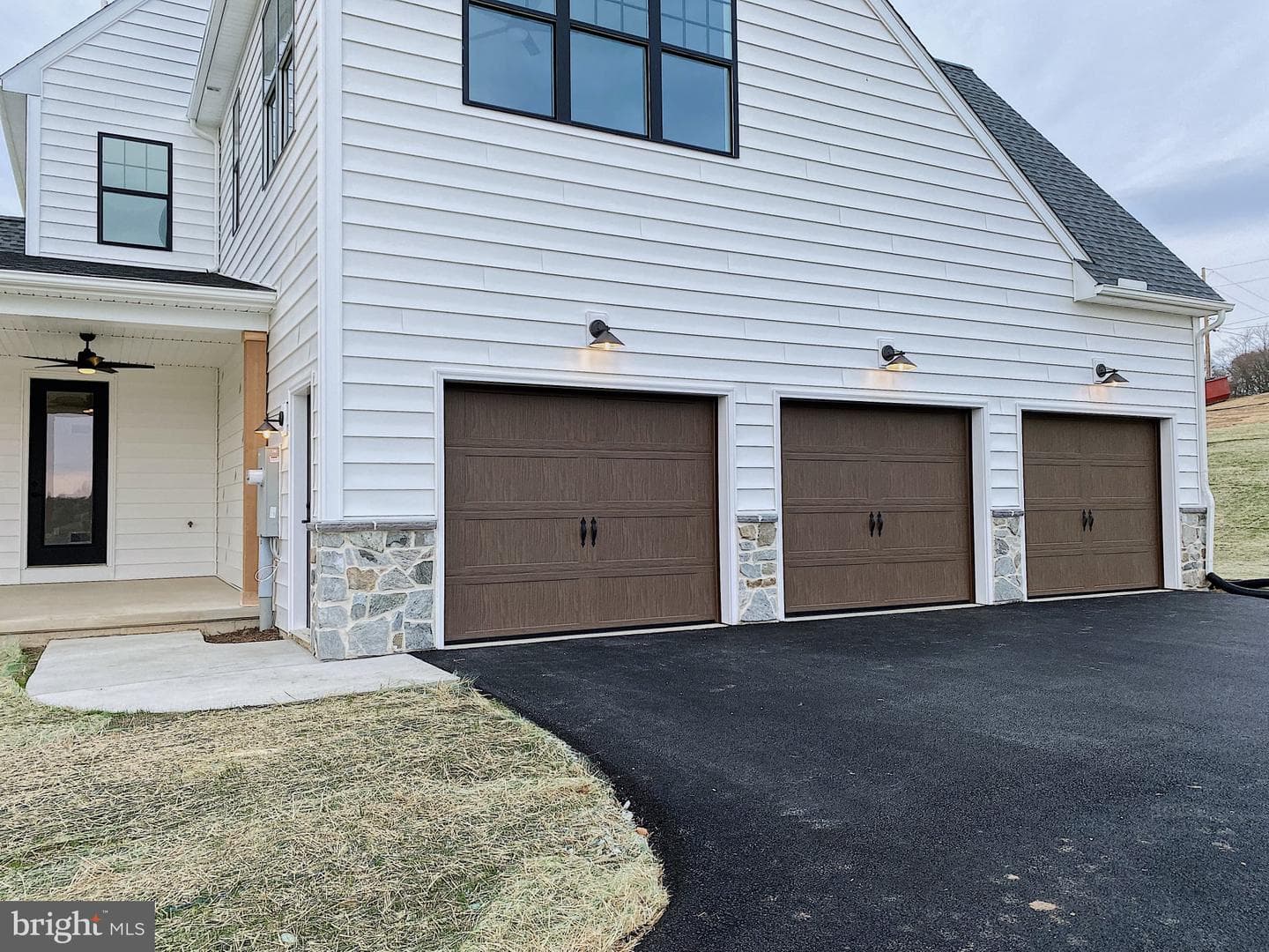 70 Long Lane photo 66