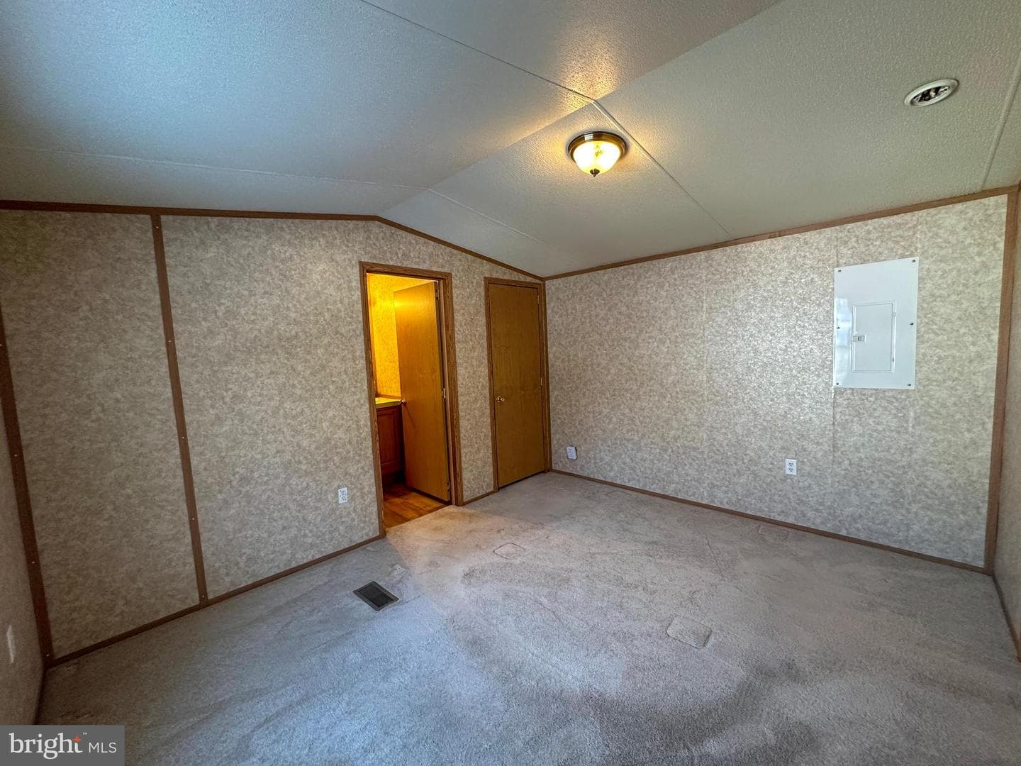 760 Azalea Lane photo 25