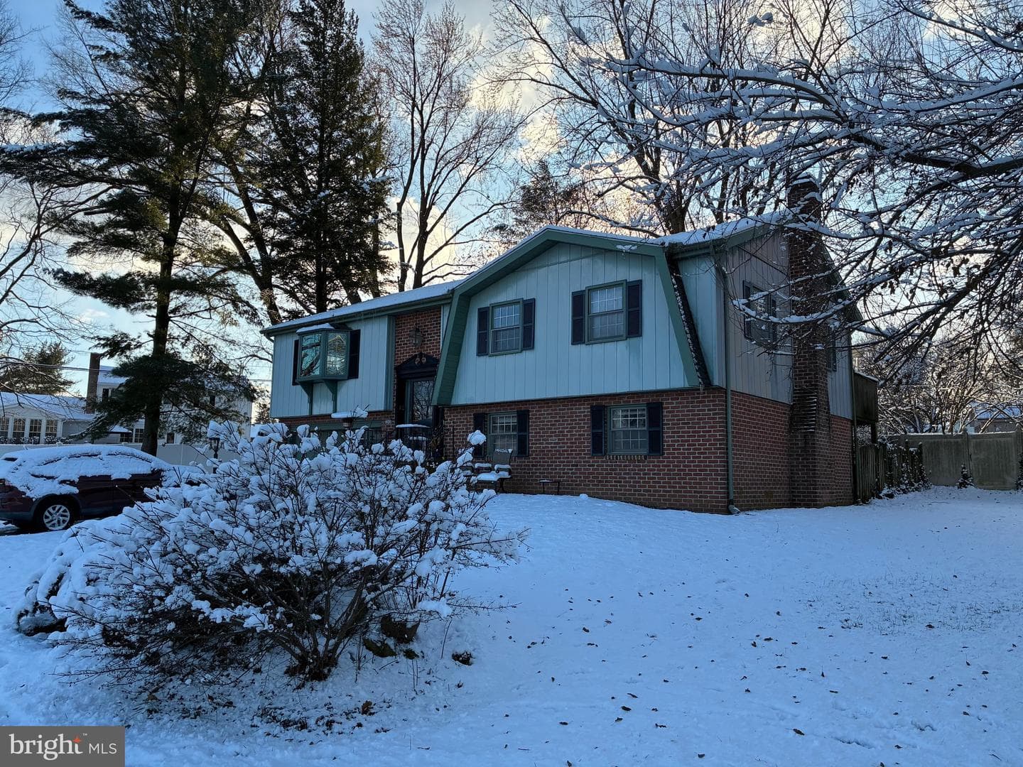 2545 Saddle Drive photo 3