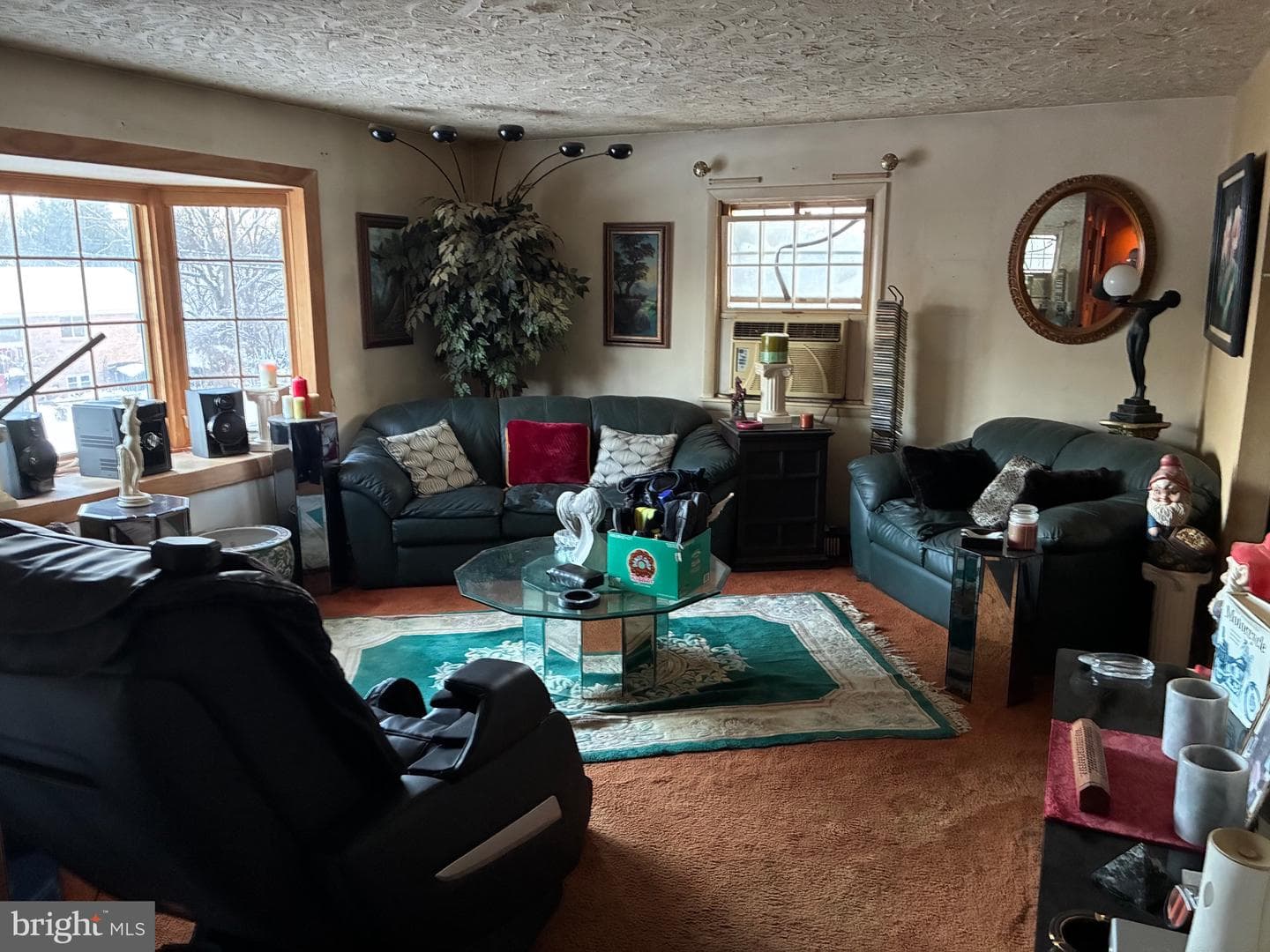 2545 Saddle Drive photo 4